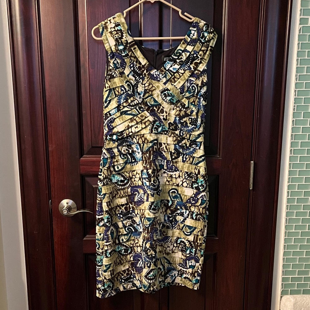 Adrianna Papell Navy, Teal and Cream Patterned Sleeveless Midi Dress